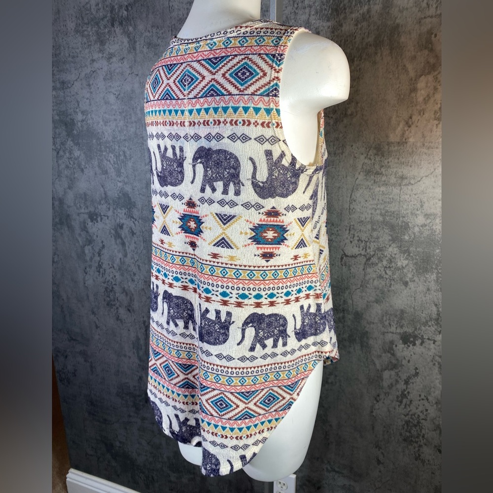 Elephant Tank - Picture 3 of 3